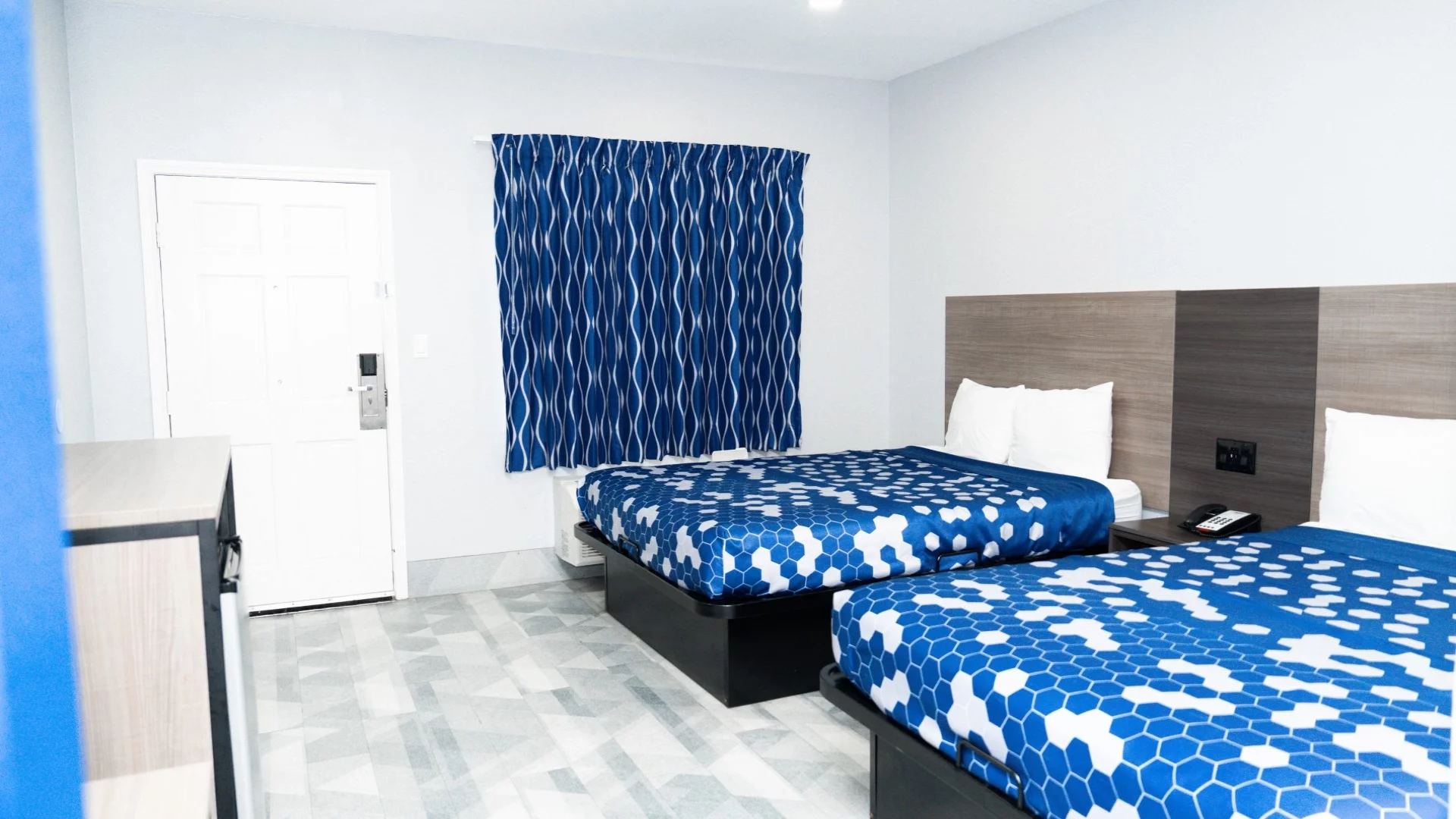 Airway Inn - IAH Airport Pictures